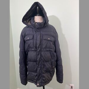 Men's Big Two Pocket Hooded Tommy Hilfiger Puffer Jacket Size XL